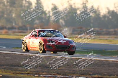 media/Jan-13-2024-CalClub SCCA (Sat) [[179f4822a7]]/Group 7/Sunset (Race)/